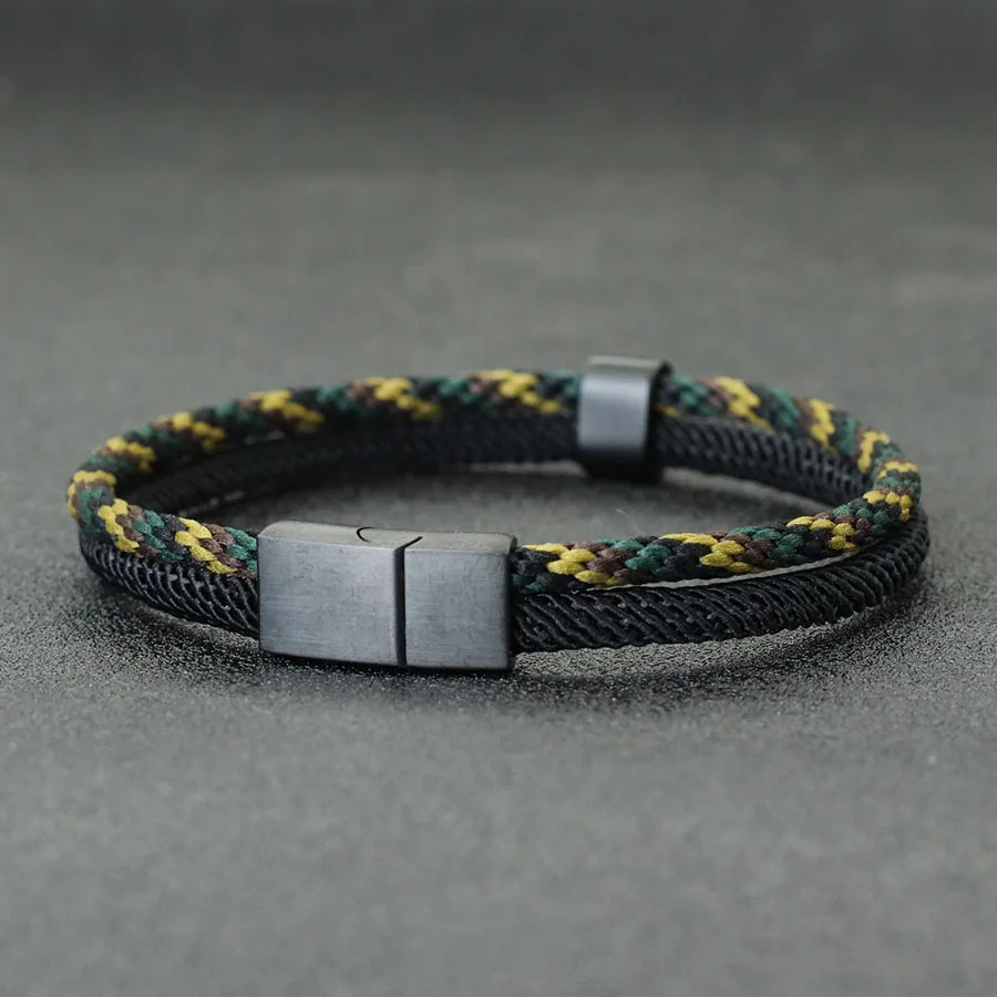 Pulsera de acero inoxidable con dijes bohemios personalizados para hombre: regalo para el día del padre con cierre de doble seguridad