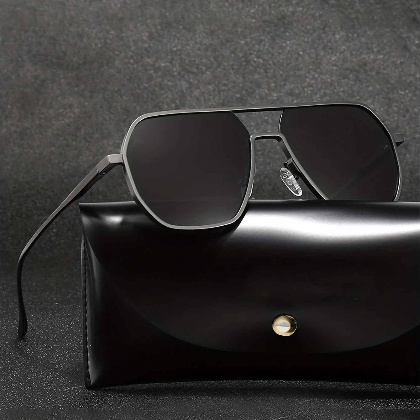 Women's Pilot Sunglasses – UV400 Protection, Anti-Reflective, Stylish Gradient Lenses