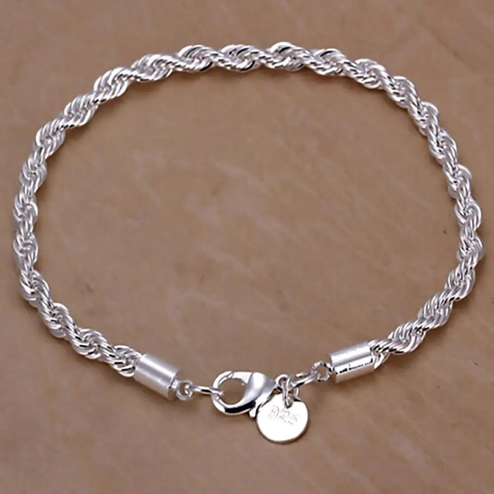 Pulsera con dijes tipo brazalete en plata de ley 925 para mujer