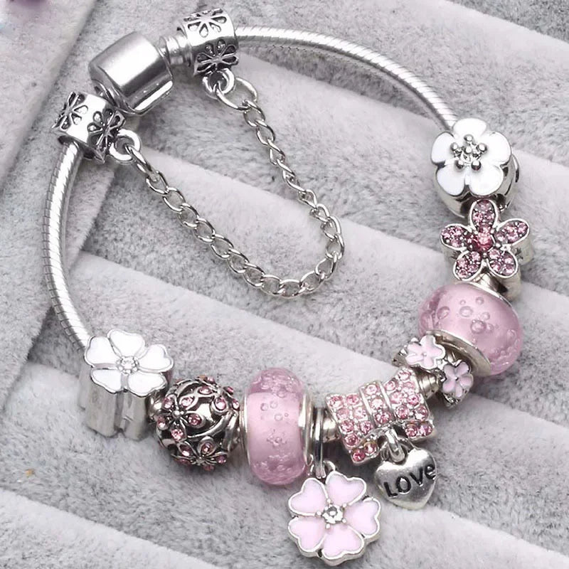 Pulsera de plata tibetana con dijes para mujer: joyería elegante y de moda para cualquier ocasión