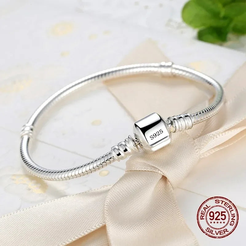 Pulsera de cadena de serpiente de plata de ley 925: joyería elegante y atemporal para mujeres