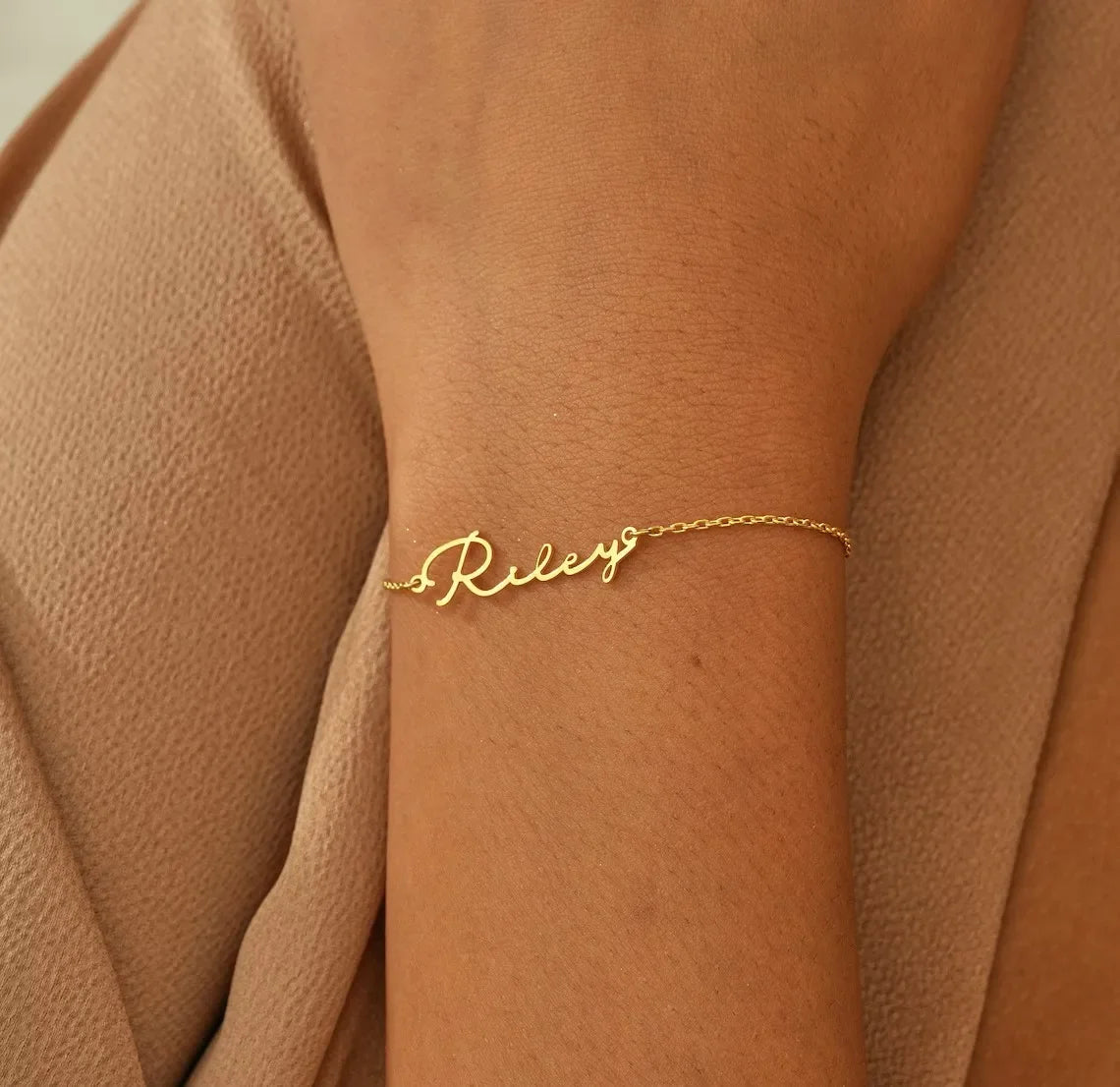 Custom Name Bracelet for Women - Personalized Stainless Steel Jewelry in Gold, Silver & Rose Gold