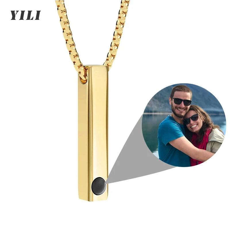 Personalized Photo Projection Necklace – Custom Picture Pendant with Hidden Image