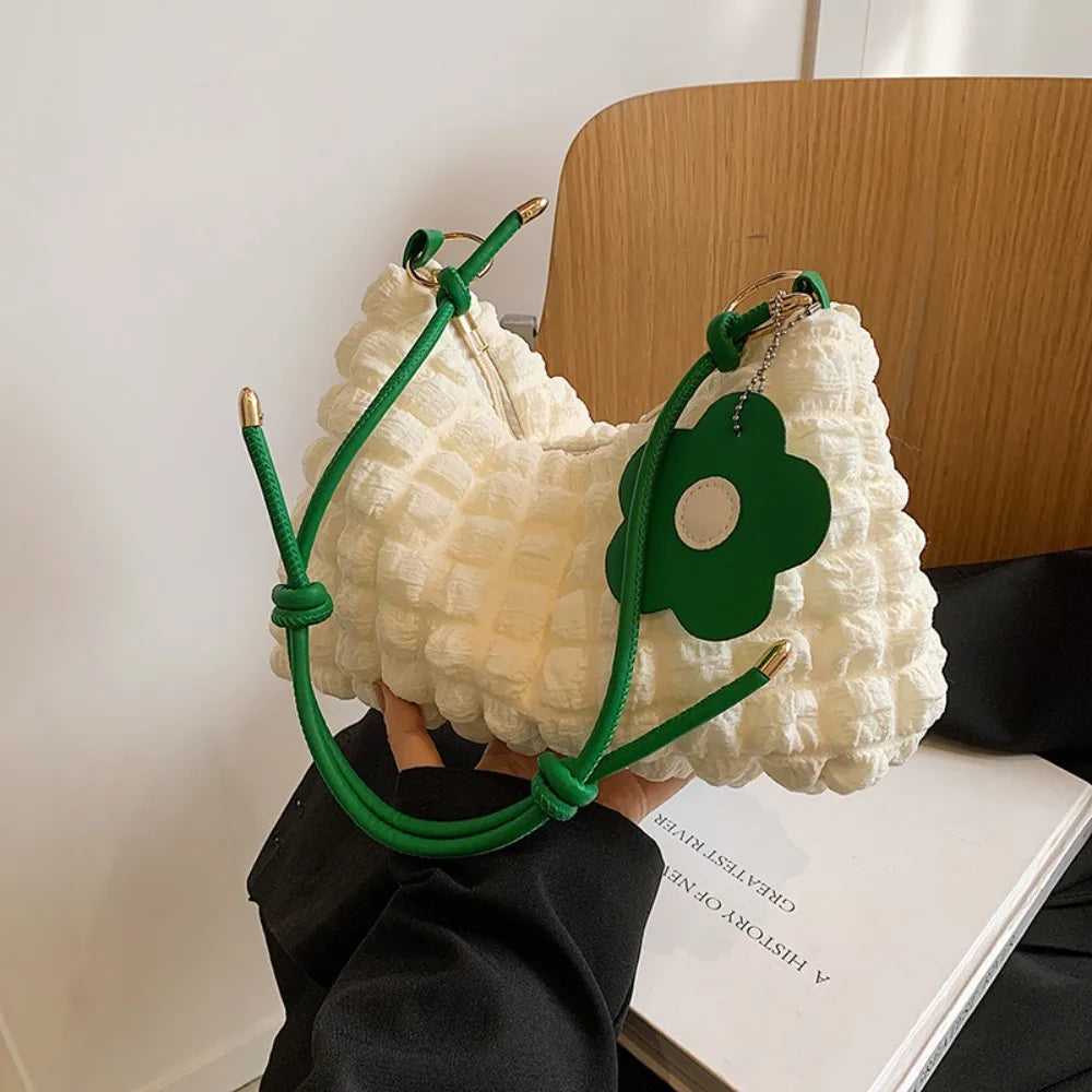 Trendy Pleated Shoulder Bag – Stylish Quilted Tote for Daily Commuting