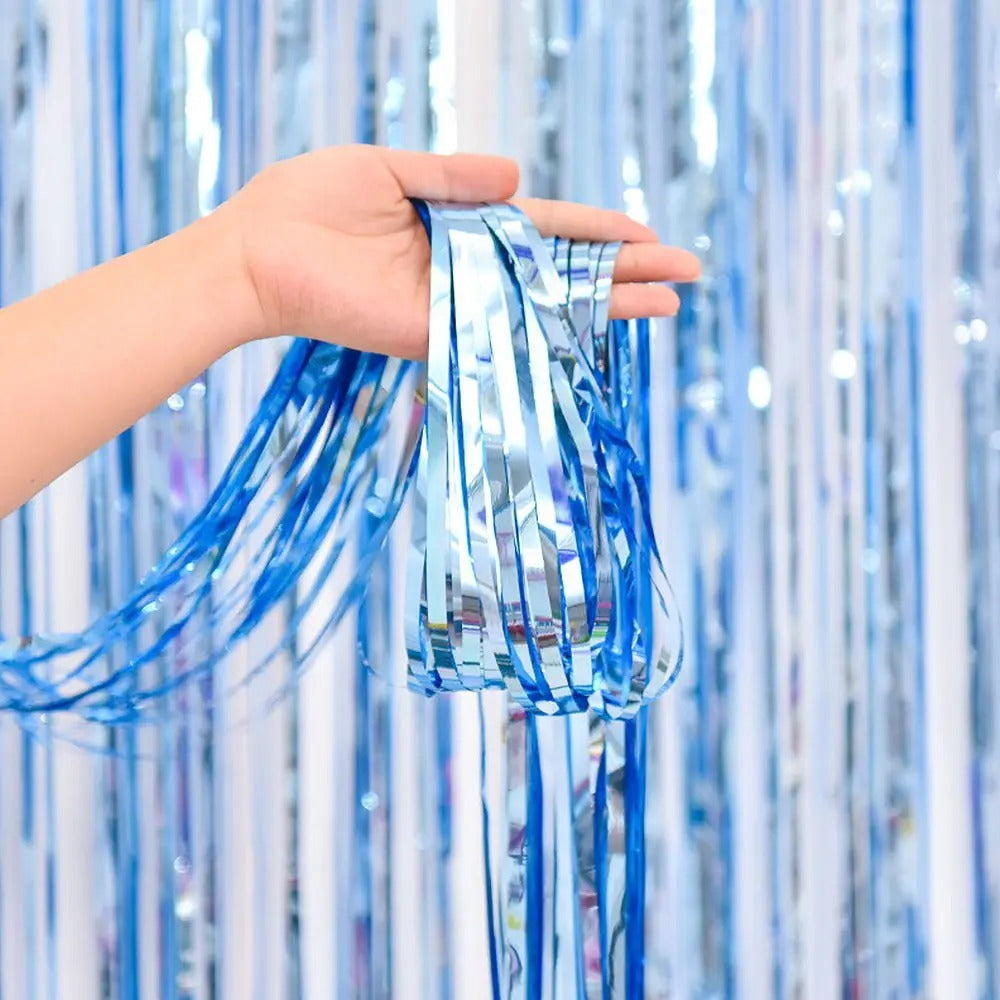 Metallic Tinsel Fringe Curtain – Party Backdrop for Birthdays, New Year’s Eve & Weddings