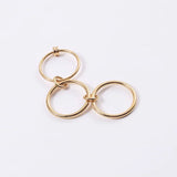 Anillo de múltiples capas con forma de bucle de EBbelle: acero inoxidable chapado en oro de 18 quilates, joyería hipoalergénica y que no se deslustra para mujeres