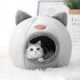 Deep Sleep Winter Cat Bed – Cozy Cave Nest for Kittens & Small Dogs