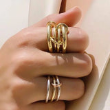 Anillo de múltiples capas con forma de bucle de EBbelle: acero inoxidable chapado en oro de 18 quilates, joyería hipoalergénica y que no se deslustra para mujeres