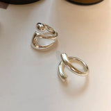 Minimalist Silver Geometric Ring – Elegant Hollow Design for Women