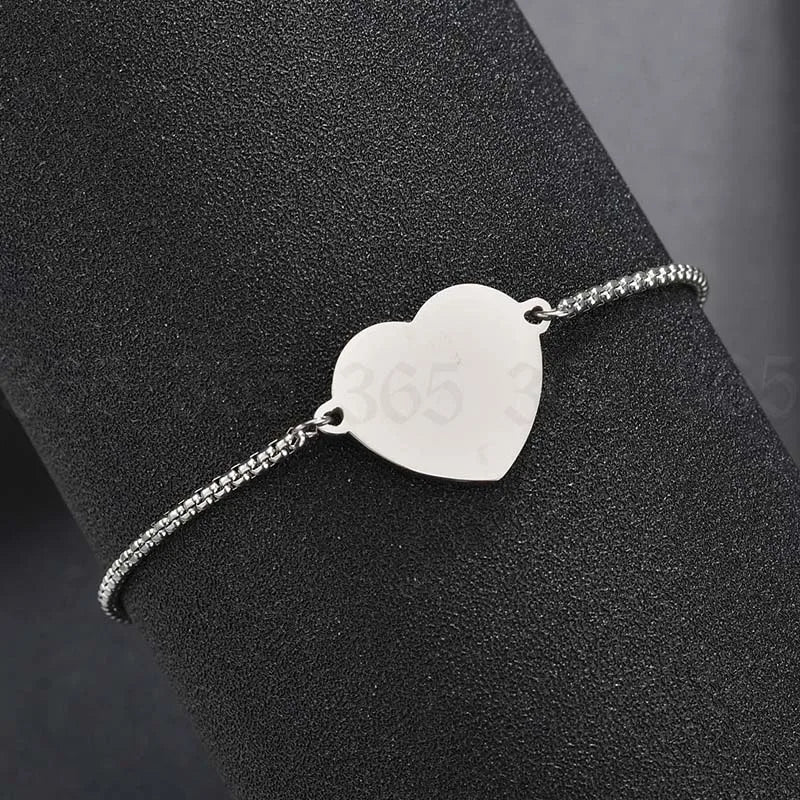 Personalized Heart Name Bracelet – Custom Engraved Stainless Steel ID Tag Jewelry