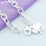 Pulsera con dije de trébol en plata de ley 925: joyería elegante y atemporal para mujeres