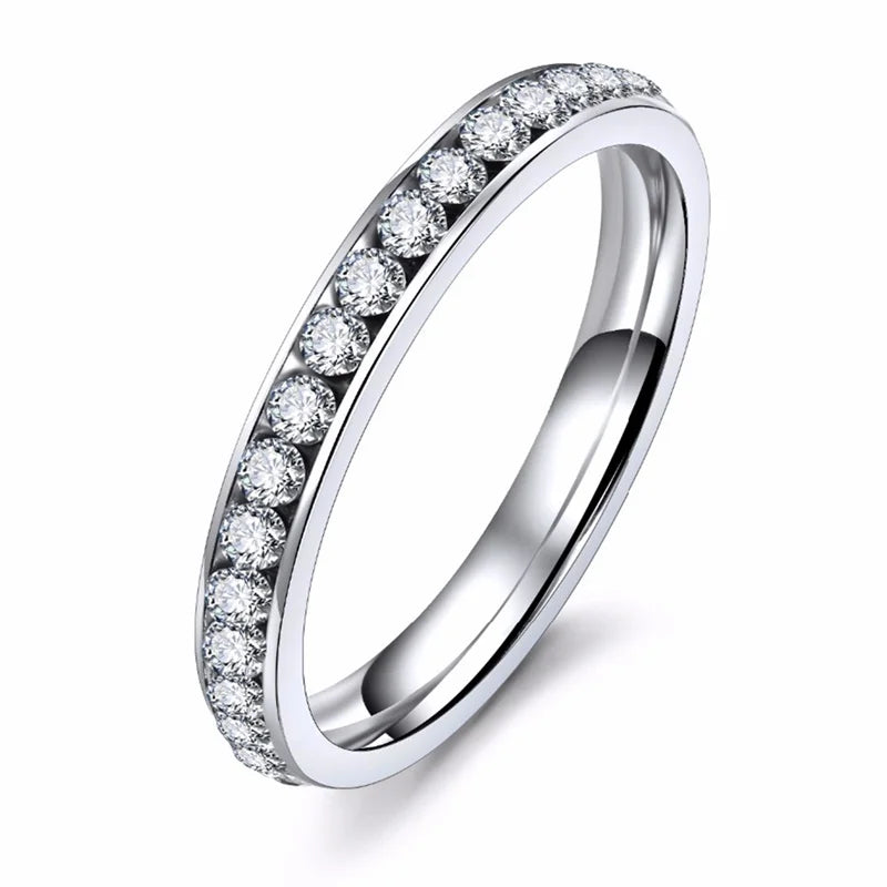 Silver Crystal Wedding Band – Elegant CZ Stone Ring for Women