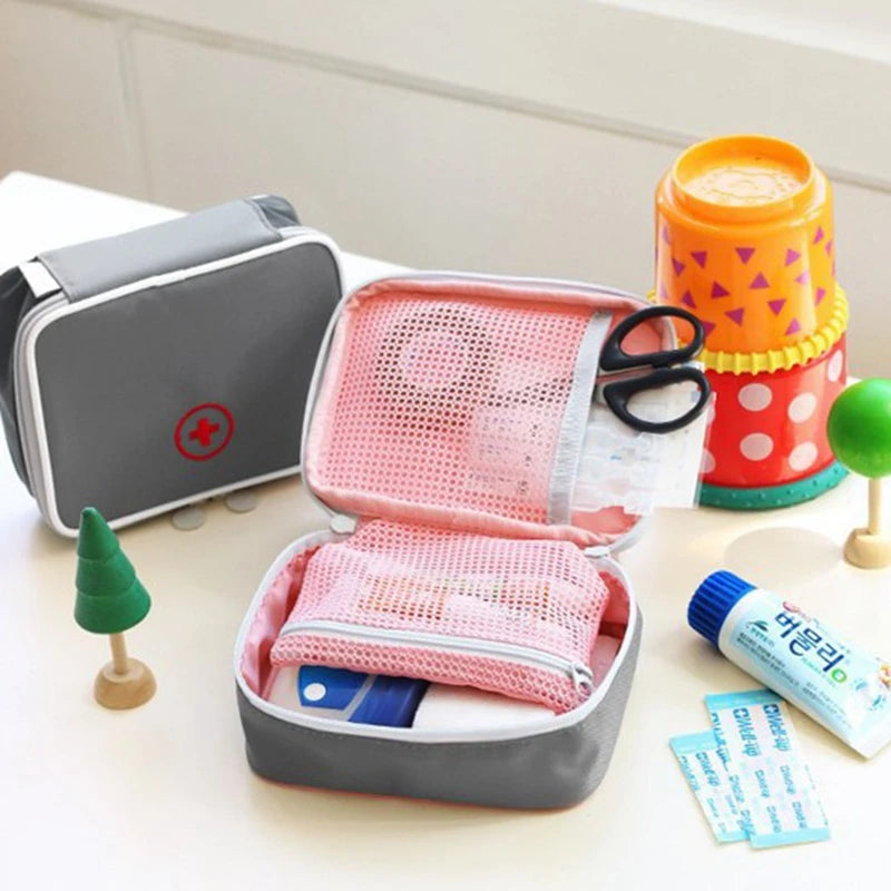 Compact Emergency Medicine Storage Bag – Portable First Aid Organizer for Travel and Home