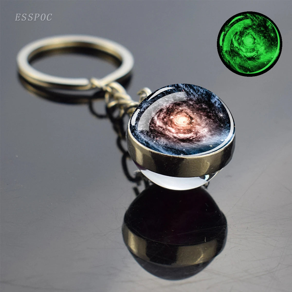 Glow-in-the-Dark Glass Ball Keychain – Trendy Fluorescent Metal Accessory