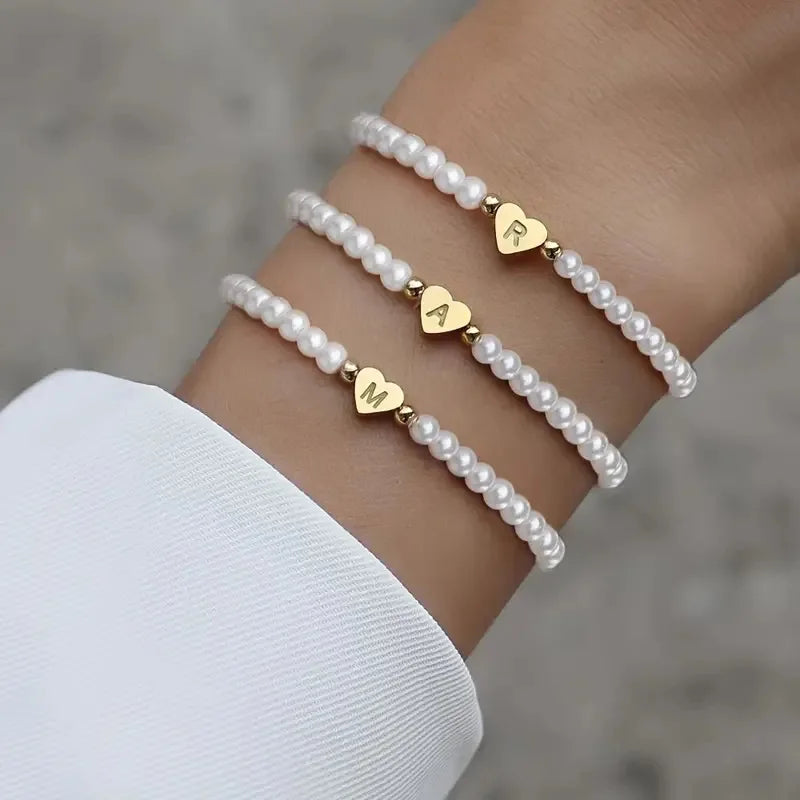 Personalized Pearl Initial Bracelet – Elegant A-Z Letter Charm Jewelry for Women & Men