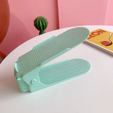 Zapatero minimalista moderno de 7 piezas: organizador de zapatos de plástico de doble capa ajustable para el hogar y la sala de estar