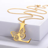 Elegant 18K Gold Butterfly Pendant Necklace – Trendy & Stylish Jewelry for Women