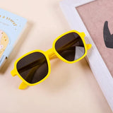 Gafas de sol envolventes para niños con protección UV400: divertidas, elegantes y que protegen los ojos