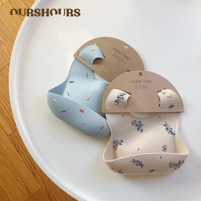 Babero de silicona con dibujos animados para bebés: babero de alimentación suave, impermeable y ajustable para niños pequeños (1 a 3 años)