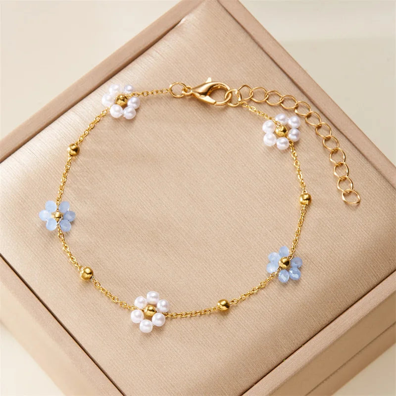 Pulsera moderna de aleación de zinc con dije de planta para mujer: elegante accesorio de cadena de eslabones