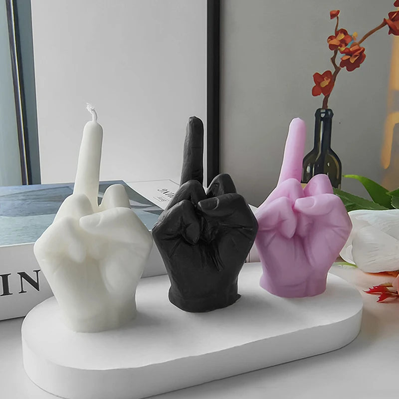 Vela perfumada con forma de dedo medio: un regalo divertido y original para la decoración del hogar