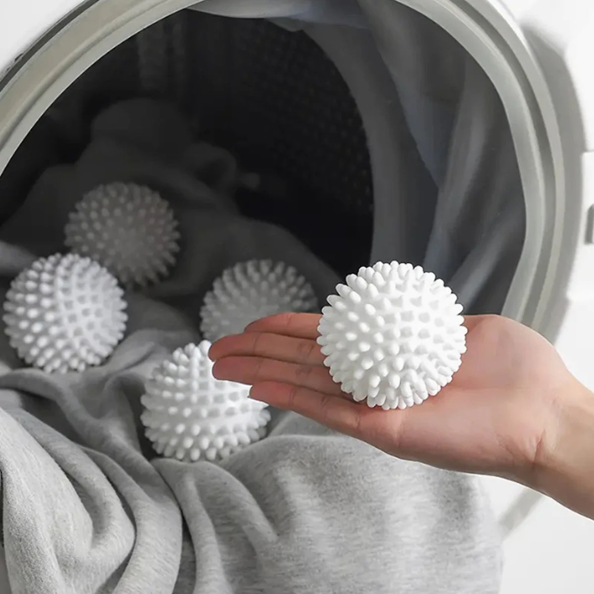 Bola de lavado para lavadoras: herramienta para eliminar la suciedad y prevenir el vello
