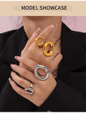 Anillo hueco ovalado chapado en oro de acero inoxidable 316L: anillo llamativo de lujo para mujer, resistente al agua y duradero