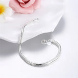 Elegante pulsera de cadena de plata de ley 925: joyería clásica y atemporal para mujeres