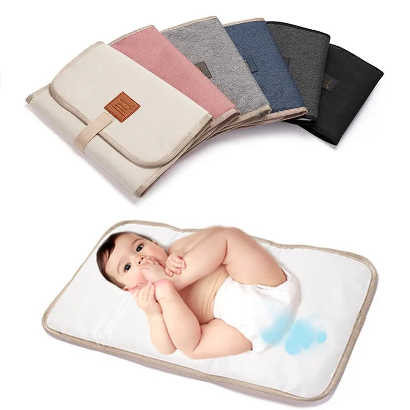 Cambiador de pañales para bebés plegable e impermeable: portátil y duradero para recién nacidos y niños pequeños