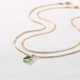 Elegante collar con colgante de mariposa y corazón con letras doradas de doble capa para mujer: regalo de joyería perfecto para bodas y fiestas
