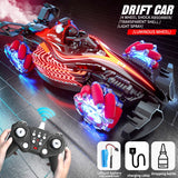 Coche acrobático teledirigido con control por gestos JJRC Q186: control dual, luz de pulverización y giros de 360°