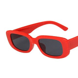 Retro Rectangle Sunglasses for Women – UV400 Vintage Fashion Eyewear with Anti-Glare Lenses