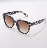 Elegant Large Frame Retro Sunglasses – UV400 Protective Shades for Men & Women
