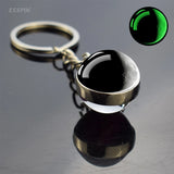 Glow-in-the-Dark Glass Ball Keychain – Trendy Fluorescent Metal Accessory
