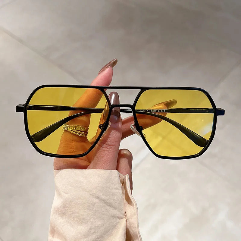 Women's Pilot Sunglasses – UV400 Protection, Anti-Reflective, Stylish Gradient Lenses
