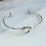 Adjustable Arrow Cuff Bracelet – Trendy Statement Jewelry for Women