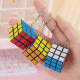 Mini llavero con cubo mágico 3x3: elegante juguete de rompecabezas y accesorio de moda para niños y adultos