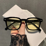 Unisex Rectangle Vintage Sunglasses – Retro Cat Eye Shades with UV400 Protection