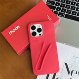 Estuche Rhode para iPhone 14 Pro y 15 Pro: funda de silicona suave con soporte para brillo de labios y lápiz labial, diseño mate y antideslizante