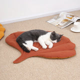 Leaf-Shaped Cat Bed Mat - Double-Sided Cotton Pet Blanket (2 Sizes, Washable)