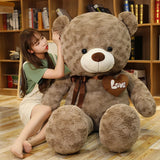 Soft Plush Bear Toy – Cuddly Stuffed Animal for Kids and Adults
