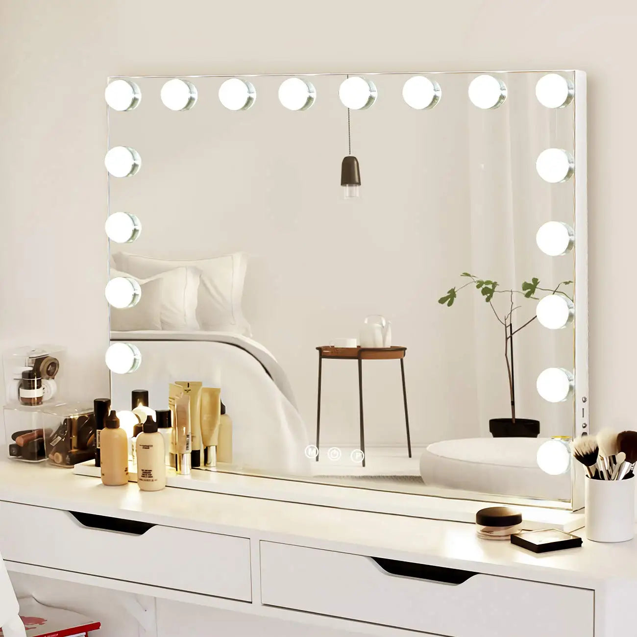 Professional Hollywood Makeup Mirror with 18 LED Lights – 3 Color Modes & Magnifying Mirror