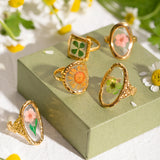18K Gold Plated Polygonal Dry Flower Ring – Minimalist & Waterproof Statement Jewelry