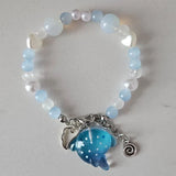 Pulsera con dije de tiburón ballena hecha a mano: joyería inspirada en el océano para uso unisex