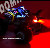 Monster Shark RC Car - Camión acrobático de control remoto de 2,4 GHz con luces y efecto de rociado