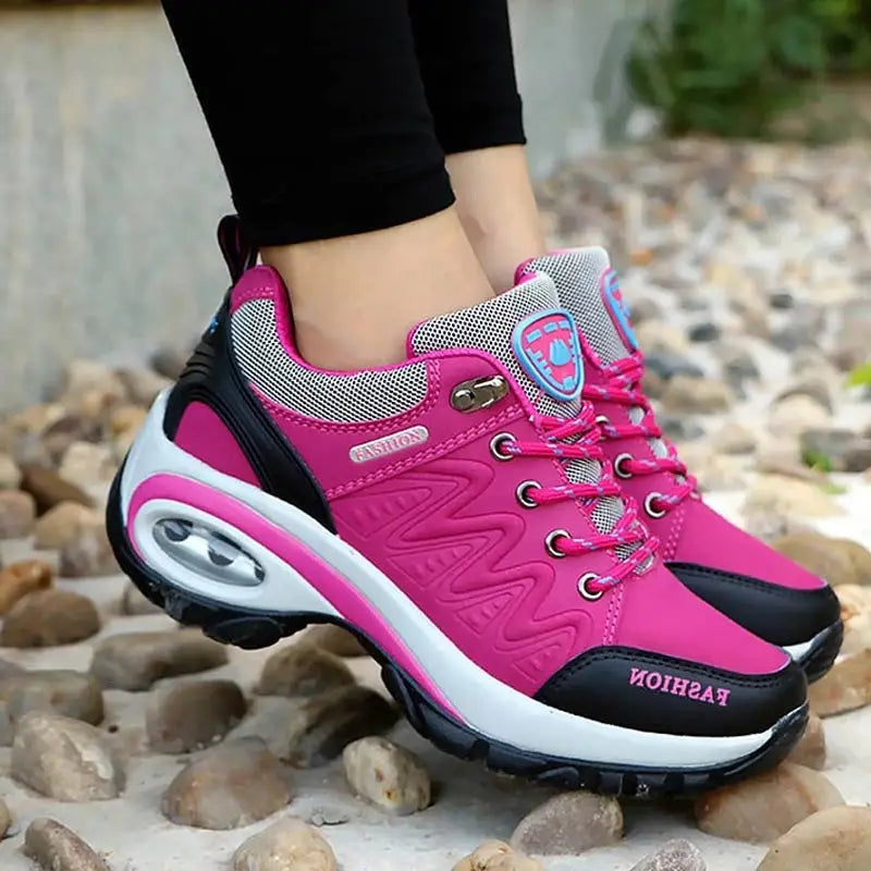 Women’s Breathable Running Shoes – Lightweight, Height-Boosting Sneakers for Active Lifestyles
