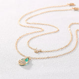 Elegante collar con colgante de mariposa y corazón con letras doradas de doble capa para mujer: regalo de joyería perfecto para bodas y fiestas
