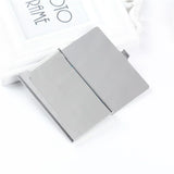 Tarjetero de metal personalizado: elegante y con grabado personalizado
