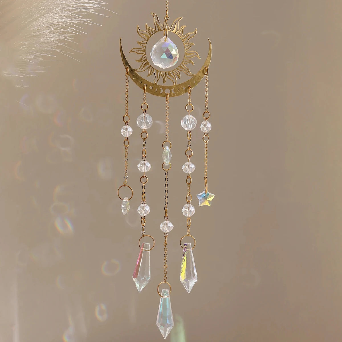 Minimalist Crystal Light Catcher – Hanging Sun Catcher for Windows, Gardens, and Spiritual Decor