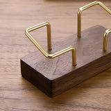 Tarjetero de madera: elegante organizador de escritorio para profesionales